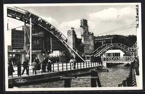 AK Paris, Exposition internationale 1937, Un Passage du Cyclone