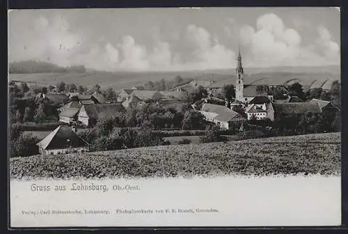 AK Lohnsburg /Ob.-Oest., Teilansicht mit Kirche