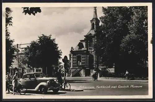 AK Hilversum, Kerkbrink met Gooisch Museum