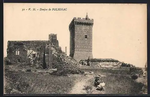 AK Polignac, Donjon de Polignac et ruines environnantes