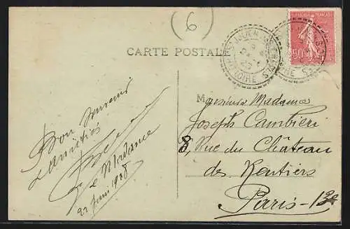AK Sainte-Marie-des-Chazes, Église pittoresque au bord de la rivière et des collines boisées