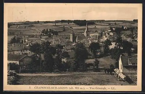 AK Craponne-sur-Arzon, Vue générale du village et des champs environnants