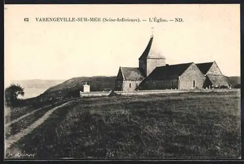 AK Varengeville-sur-Mer, L`Église avec vue sur la mer