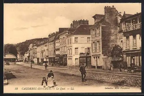 AK Caudebec-en-Caux, Le Quai avec passants et bâtiments historiques