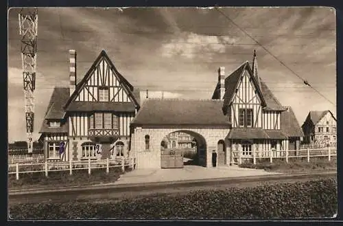 AK Louvetot, Entrée principale de Radio-Normandie