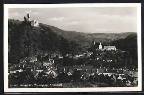 AK Senftenberg /Kremstal, Ortsansicht mit Burgruine