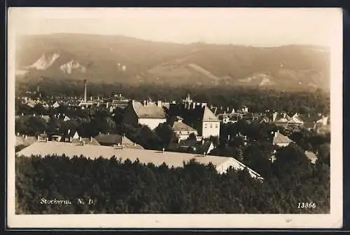 AK Stockerau, Teilansicht m. Gebirge