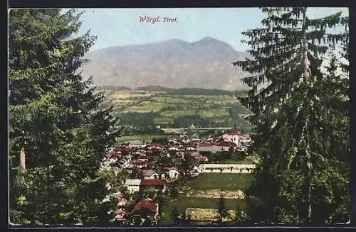 AK Wörgl /Tirol, Blick von einer Anhöhe auf den Ort