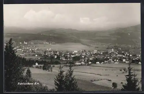 AK Feldkirchen /Kärnten, Gesamtansicht mit Umgebung aus der Vogelschau