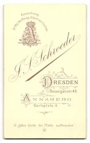 Fotografie J.S. Schroeder, Dresden, Reissigerstr. 46, Porträt einer jungen Frau