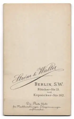 Fotografie Ström &amp Walter, Berlin, Blücherstr. 13, Porträt eines Mannes mit Schnurrbart