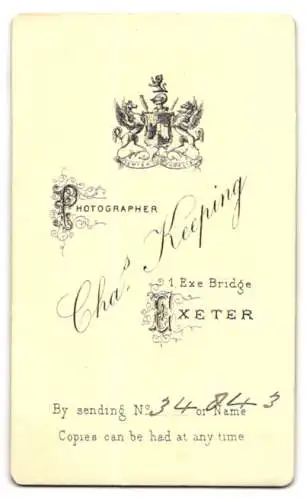 Fotografie Chas. Keeping, Exeter, 1 Exe Bridge, Portrait eines jungen Mannes