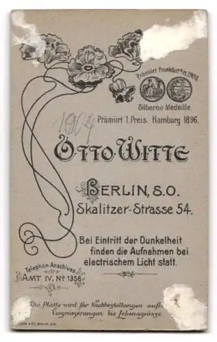 Fotografie Otto Witte, Berlin, Skalitzerstrasse 54, Porträt einer Dame