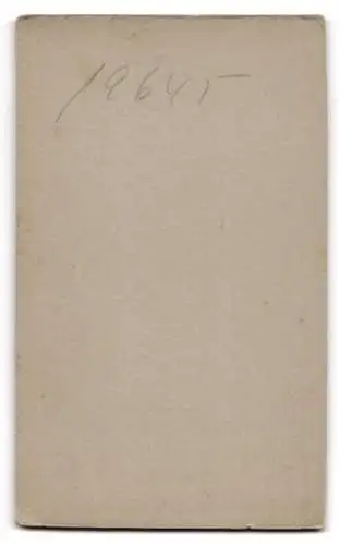 Fotografie H. Greifenhagen Nachf., Berlin, Brunnenstrasse 17-18, Porträt eines Mannes mit Schnurrbart