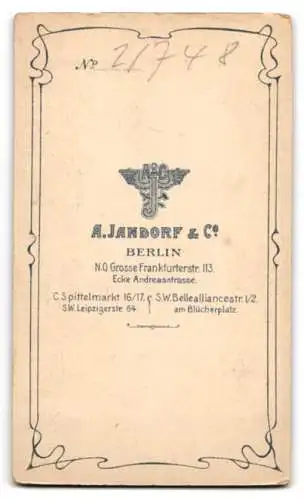 Fotografie A. Jandorf &amp Co., Berlin, Grosse Frankfurterstr. 113, Porträt einer jungen Frau