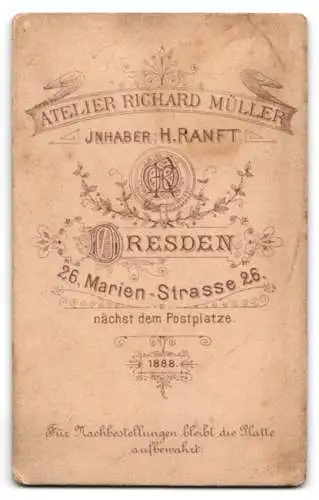 Fotografie Atelier Müller, Dresden, Marienstrasse 26, Porträt eines Mannes