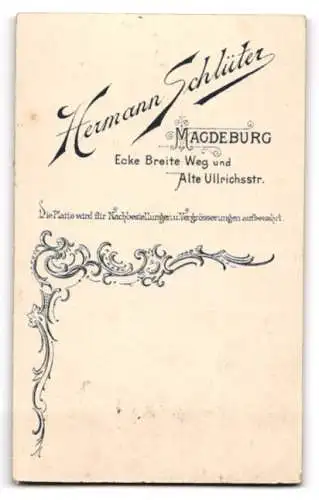 Fotografie Hermann Schlüter, Magdeburg, Breite Weg, Soldat in Uniform mit Schulterstück Rgt. 21