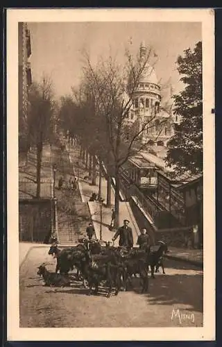 AK Paris, Sacré-Coeur de Montmartre, le chevrier de Montmartre près du Funiculaire