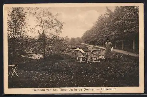 AK Hilversum, Fietspad van het Theehuis in de Dennen