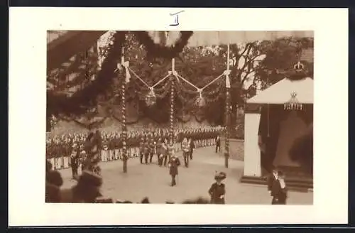 Foto-AK Eisenach / Thüringen, Einweihung des Carl-Alexander-Denkmals 1909