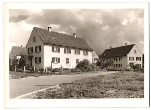 Fotografie Friedrich Gutermann, Lörrach, Ansicht Lörrach-Haagen / Baden, Strasse in einer Wohnhaus-Siedlung