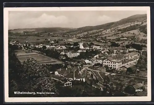 AK Wilhelmsburg /Niederdonau, Totalansicht vom Berg aus