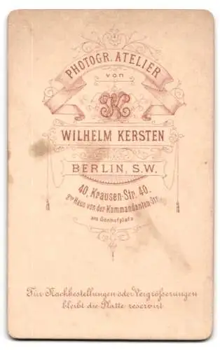 Fotografie Wilhelm Kersten, Berlin, Krausen-Str. 40, Porträt eines jungen Mannes