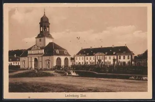 AK Ledreborg, Slot