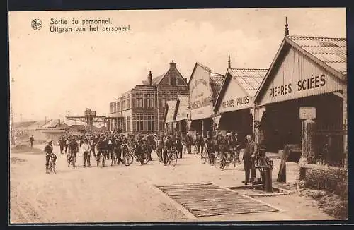 AK Soignies, Carrières du Hainaut, Sortie du personnel