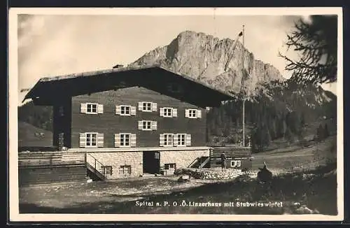 AK Linzerhaus /O.-Ö., Berghütte mit dem Stubwieswipfel