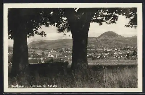 AK Betzingen /Reutlingen, Ortsansicht mit Achalm