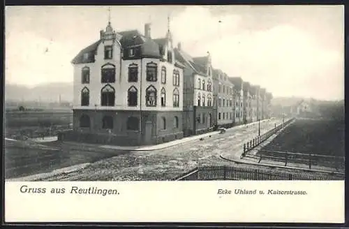 AK Reutlingen, Reihenhäuser Ecke Uhland und Kaiserstrasse