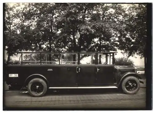 Fotografie Mercedes Bus, Deutsche Reichspost, Kennzeichen: RP-301, Karosseriebau Karl Weinberger München, Verdeck offen