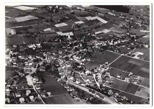 Fotografie Swissair Photo AG, Zürich, Ansicht Grosshöchstetten, Fliegeraufnahme der Ortschaft mit Bahnhof