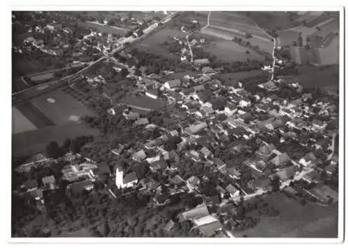 Fotografie Swissair Photo AG, Zürich, Ansicht Niederbipp / Bern, Fliegeraufnahme mit Bahnhof