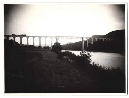 Fotografie unbekannter Fotograf, Ansicht Eglisau, Eisenbahn-Viadukt / Rheinbrücke