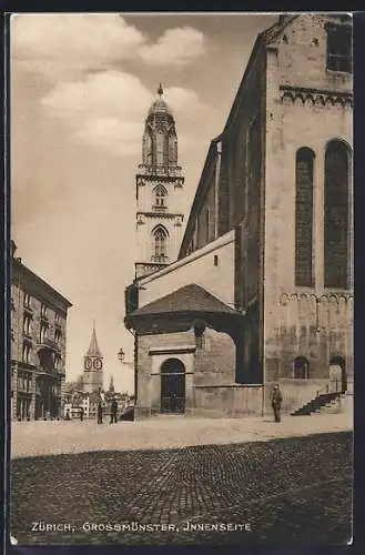 AK Zürich, Innenseite des Grossmünster