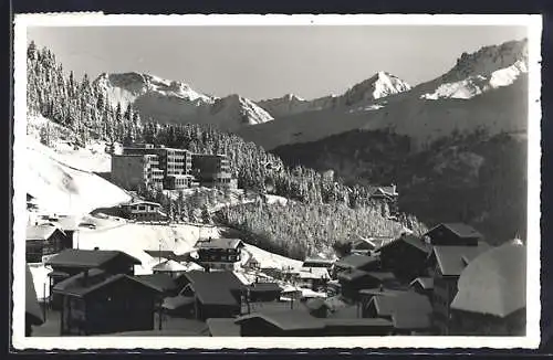 AK Inner-Arosa, Grand-Hotel Tschuggen im Schnee