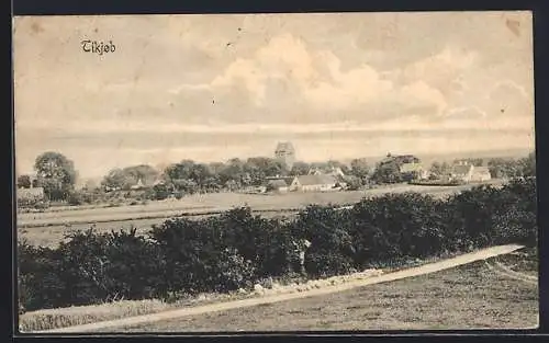 AK Tikjob, Ortspanorama mit Umgebung