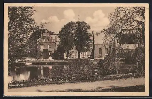 AK Ravnholt, Schloss mit Teich