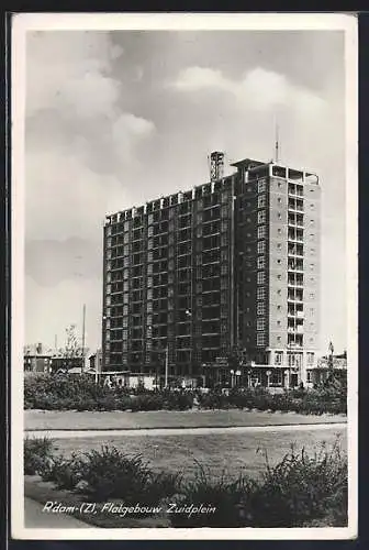 AK Rotterdam, Flatgebouw Zuidplein