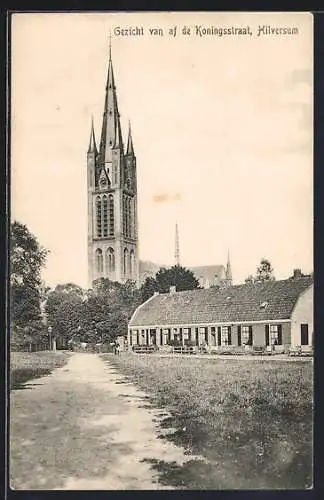 AK Hilversum, Gezicht van af de Koningstraat