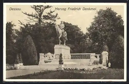 AK Dessau, Herzog Friedrich-Denkmal