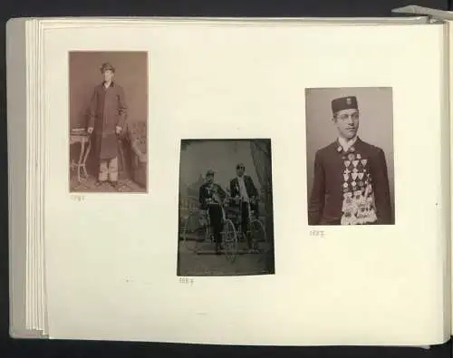 Fotoalbum mit 110 Fotografien, Hans Hertlein AG Fahrrad - & Maschinen-Fabrik Dresden, Hochrad, Radfahrclub, Orden