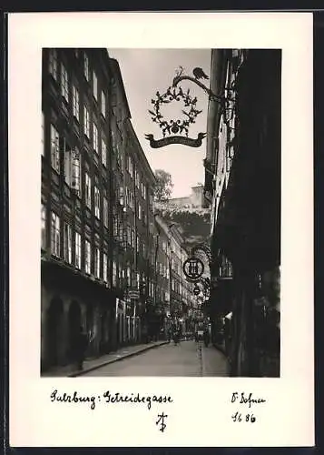 Foto-AK Adalbert Defner: Salzburg, Getreidegasse