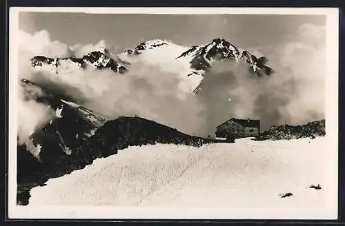 AK Hildesheimerhütte im Stubai gegen Windacher Schrakogl