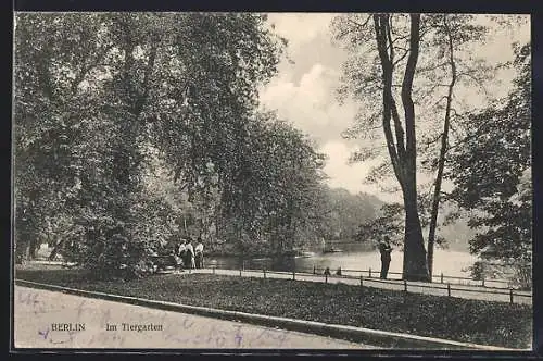 AK Berlin, Partie im Tiergarten