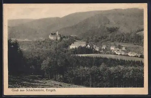 AK Scharfenstein /Erzgeb., Ortspartie mit Burg