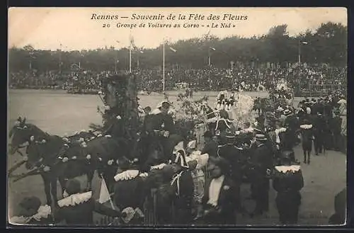 AK Rennes, Souvenir de la Fete des Fleurs, Umzug beim Fasching