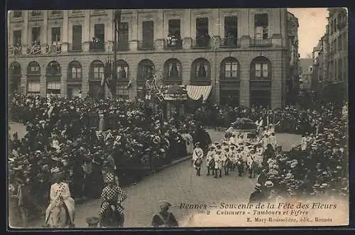AK Rennes, Souvenir de la Fete des Fleurs, Fasching